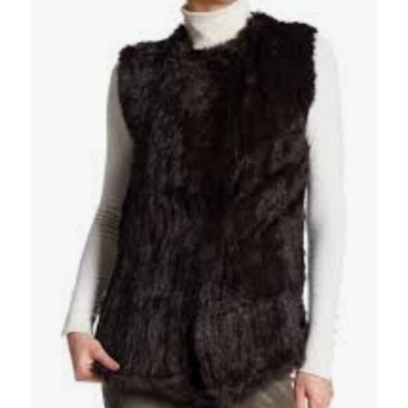 Sebby Collection Knit Faux Fur Vest – Stylish Warm Vest size Medium - Picture 1 of 9